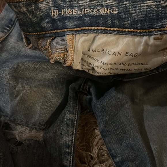 AE Hi Rise Ripped Jegging - Picture 3 of 3